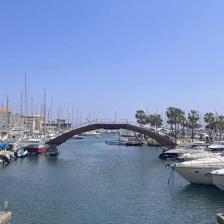 Frejus: Appt 2P, 5 Pers, Piscine, Plage A 150M, Parking, Animaux Ok - Fr-1-226A-357 Екстериор снимка